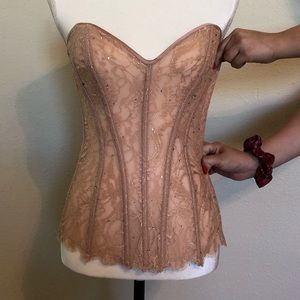 Beautiful Bustier / Corset